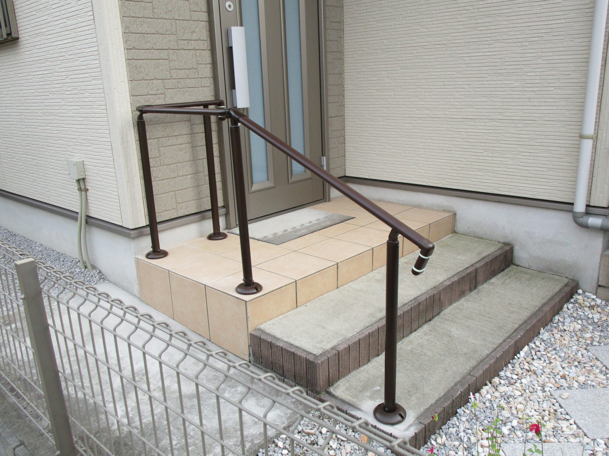 【板橋区】手すり設置ならイチカワホーム（株）